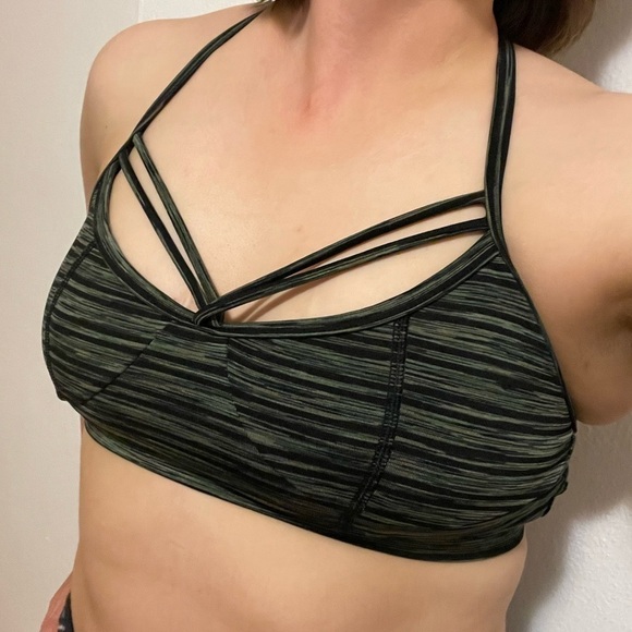 Scorpio Sol Green Black Stripe Workout Bra Size Small - Picture 1 of 7